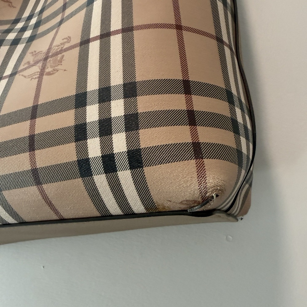 Burberry Haymarket Reversible Tote Bag Nova Check and Neutral Tan Leather - Picture 7 of 16